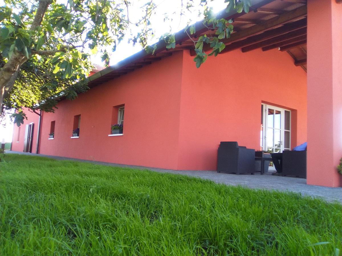 לינה וארוחת בוקר Il Casale Di Giulia Di אפריליה מראה חיצוני תמונה